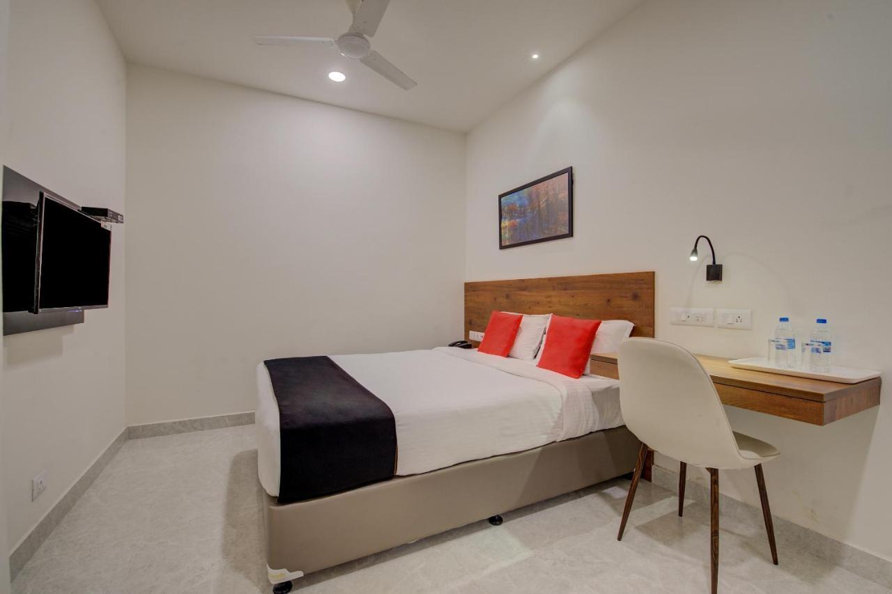 Arunaa Inn Airport Hotel,Chennai Esterno foto