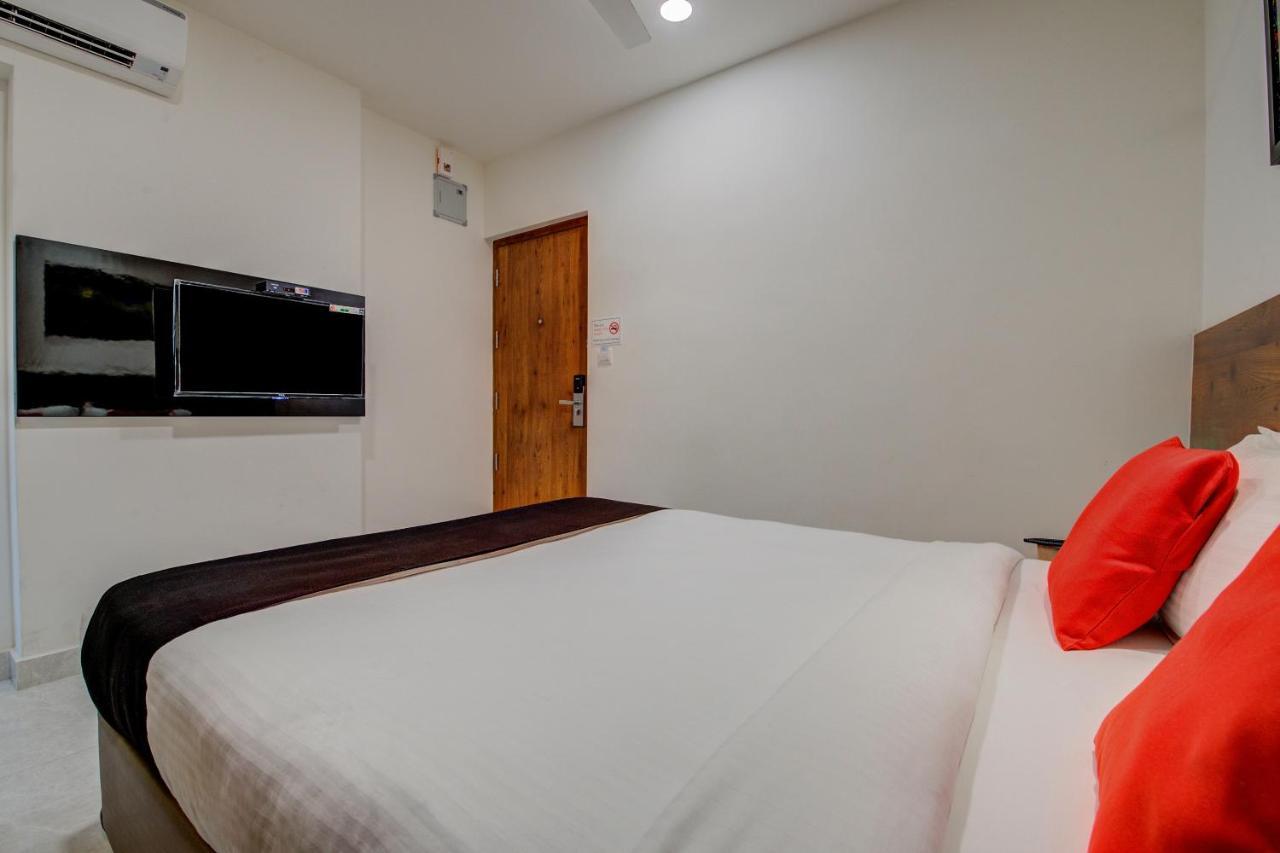 Arunaa Inn Airport Hotel,Chennai Esterno foto