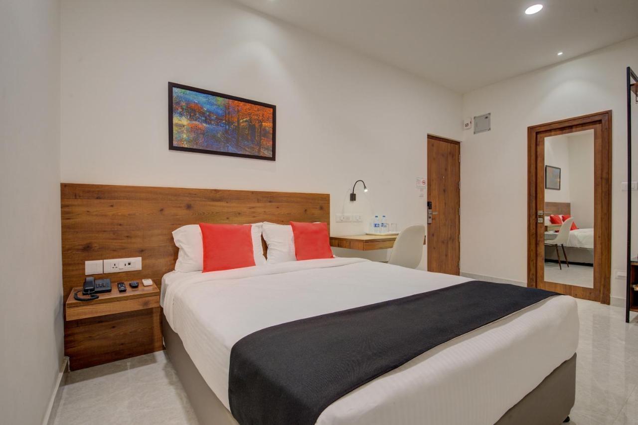 Arunaa Inn Airport Hotel,Chennai Esterno foto