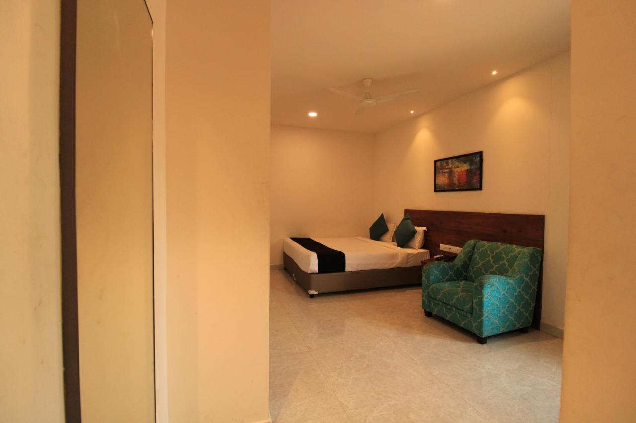 Arunaa Inn Airport Hotel,Chennai Esterno foto
